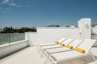 Casa pareada en alquiler en Lomas de Marbella Club - Puente Romano en Marbella