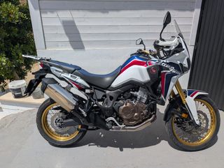 Honda África Twin CRF1000L - Manual