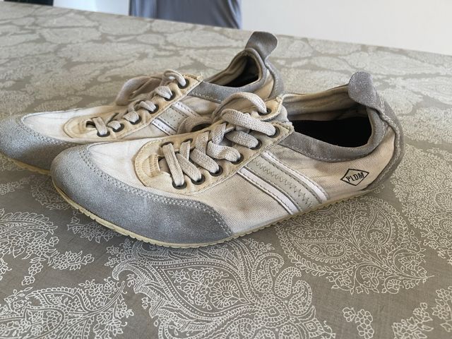 Zapatillas PLDM beige y grises