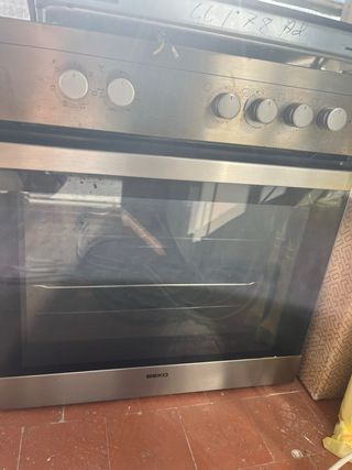 Horno Beko vitrocerámica