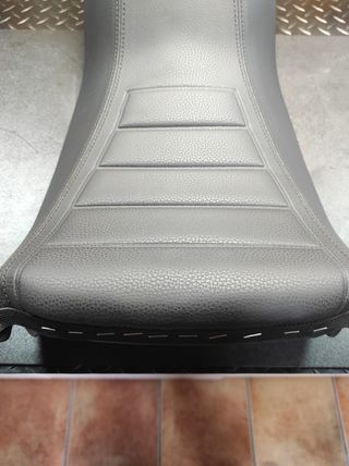 Sillín Moto Guzzi V100 Mandello