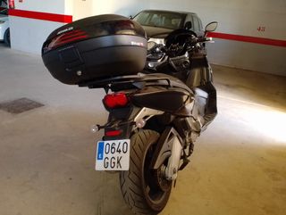 Gilera GP800 - Scooter 2009.