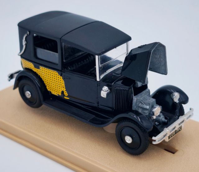 RENAULT NN 1927 TORPEDO DECOUVERT 1:43 ELIGOR 1041