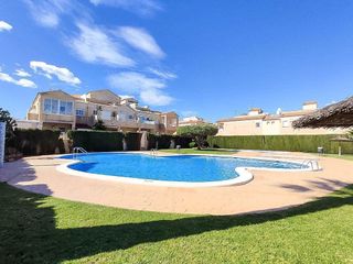Chalet en venta en Nueva Torrevieja - Aguas Nuevas en Torrevieja