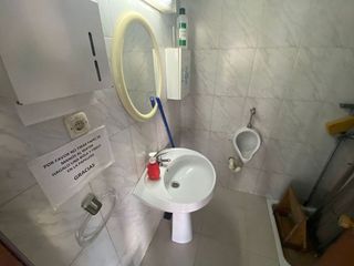 Local comercial en venta en Barrio de Ciudad Jardín en Málaga