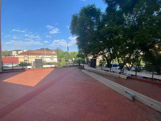 Local comercial en venta en Barrio de Ciudad Jardín en Málaga