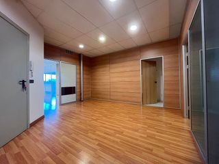 Oficina en alquiler en Mas Xirgu en Girona