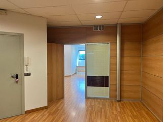 Oficina en alquiler en Mas Xirgu en Girona