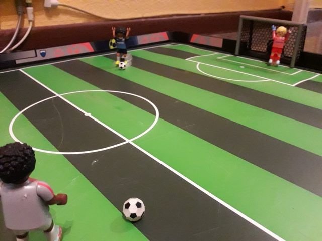 Campo de fútbol PLAYMOBIL