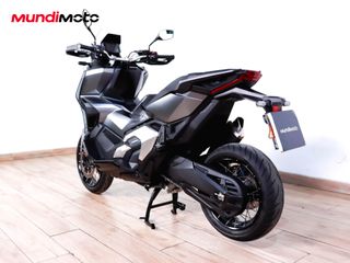 HONDA X-ADV