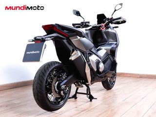 HONDA X-ADV 