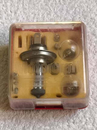 2 CAJAS BOMBILLAS VEHÍCULO CLÁSICO ANTIGUO. NUEVAS
