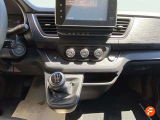 Nissan Primastar Combi 9 2.0dCi 110kW L1H1 1T N-Connecta