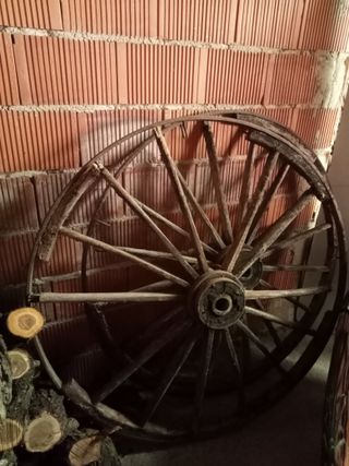 Ruedas carro antiguo - madera