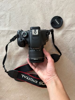 Canon EOS 600D réflex