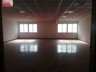 Nave industrial en venta en Onil