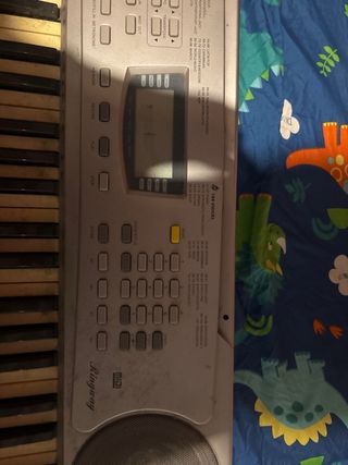 Piano eléctrico Korg CK68