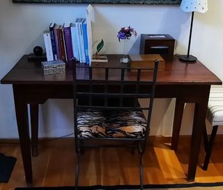 Escritorio madera & silla metal