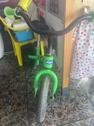 Chicco Green Rocket -bici sin pedales