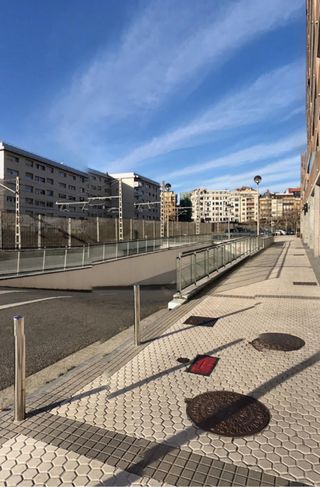 Alquiler plaza garaje grande