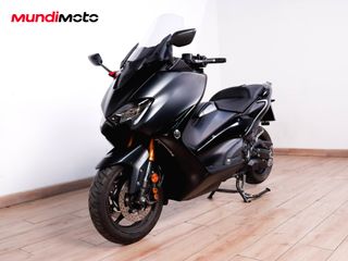 YAMAHA T-MAX 560 TECH MAX