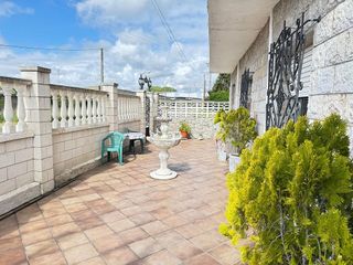 Chalet en venta en Trobajo del Camino en San Andrés del Rabanedo