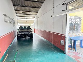 Chalet en venta en Trobajo del Camino en San Andrés del Rabanedo