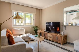 Piso en alquiler en Los Naranjos - Las Brisas en Marbella