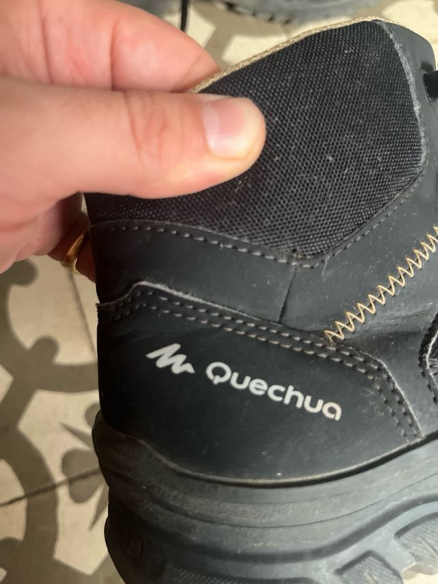 Botas montaña Quechua 40