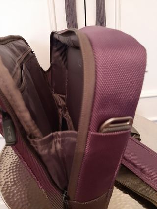 Maletín Portátil 13" Fellowes - Lila