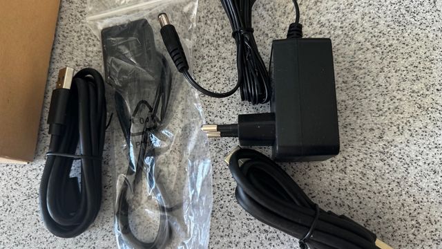 Conmutador KVM AILVLVNG 2 PC