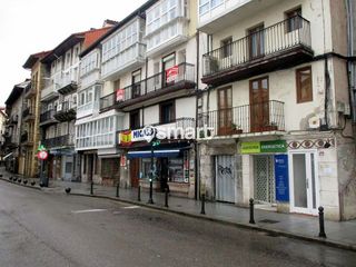 Local comercial en venta en Laredo