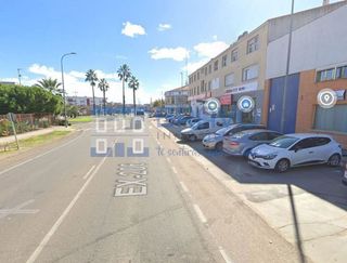 Local comercial en venta en Don Benito