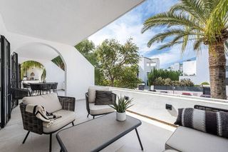 Piso en venta en Los Naranjos - Las Brisas en Marbella