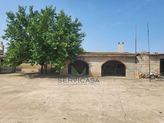 Chalet en venta en Hellín