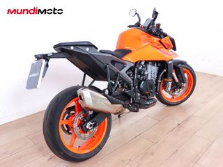 KTM 990 DUKE