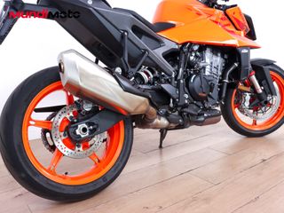 KTM 990 DUKE