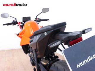 KTM 990 DUKE