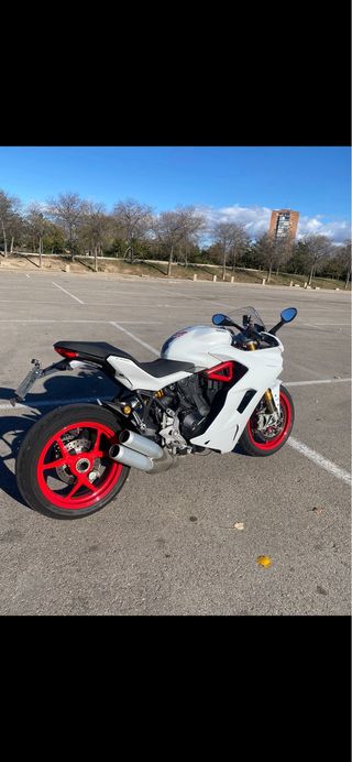 Ducati Supersport s