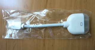 Cable Adaptador Mini DVI a VGA Apple
