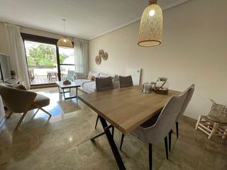 Piso en venta en El Padrón - El Velerín - Voladilla en Estepona
