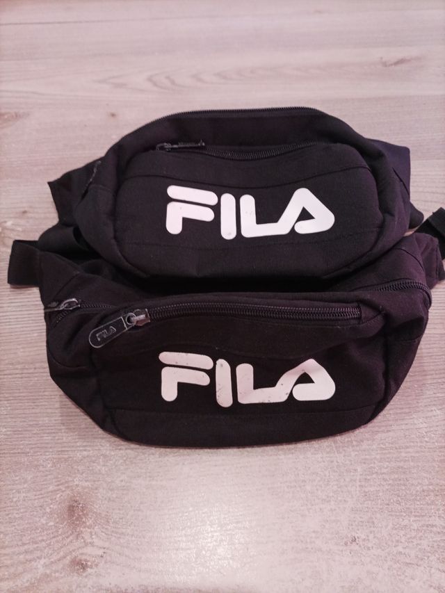 Riñoneras Fila - Negras