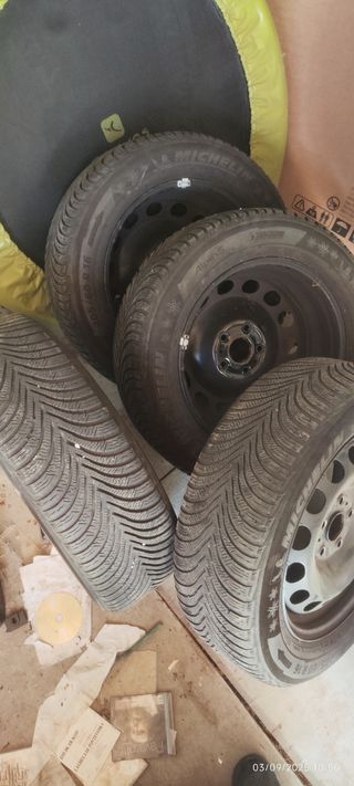 4 Ruedas Michelin Invierno
