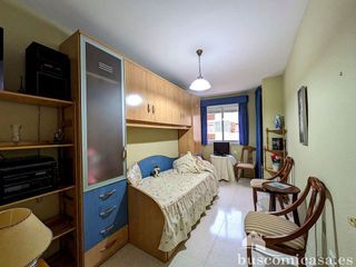 Piso en venta en Linares