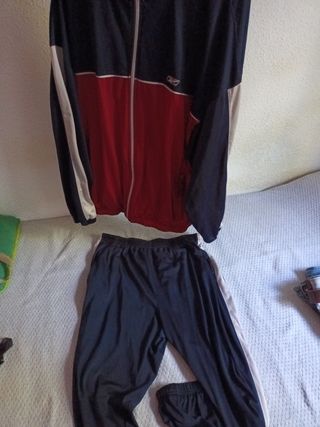 Chándal Reebok rojo, azul