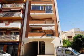 Garaje en venta en Centre en Torredembarra