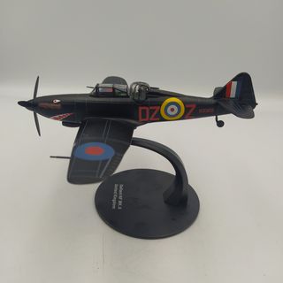 AVIÓN A ESCALA 28: DEFIANT NF MK. II