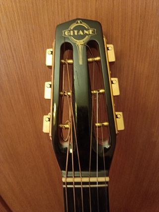 Guitarra acústica Manouche