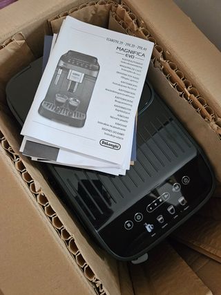 Cafetera DeLonghi Magnifica Evo