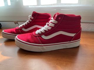 Zapatillas Vans rojas altas